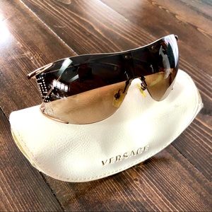 Versace Sunglasses Style 2087-B